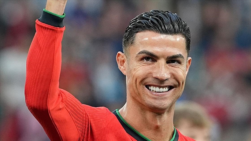 Ronaldo: Tüm zamanların en iyi futbolcusu olduğumu düşünüyorum