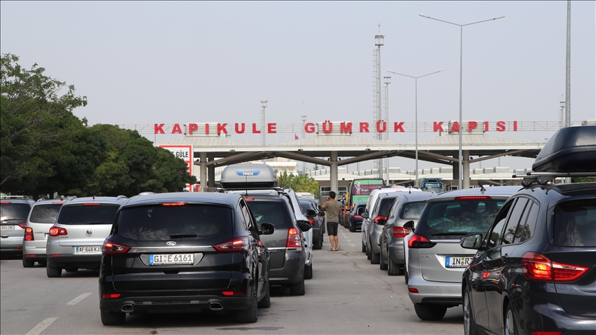 Yabancı plakalı araçlar dikkat : Ödemeyenler Türkiye’den çıkamayacak (VİDEO)