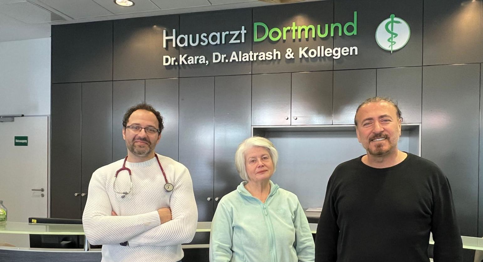 Dr. Akın Kara’dan İkinci Şube Hamlesi: Reinische Str.’de Hizmete Açıldı