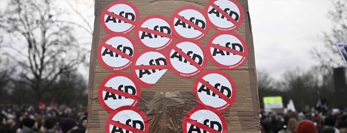 Almanya’da „aşırı sağcı“ olarak sınıflandırılan AfD, Anayasayı Koruma Teşkilatına dava açtı